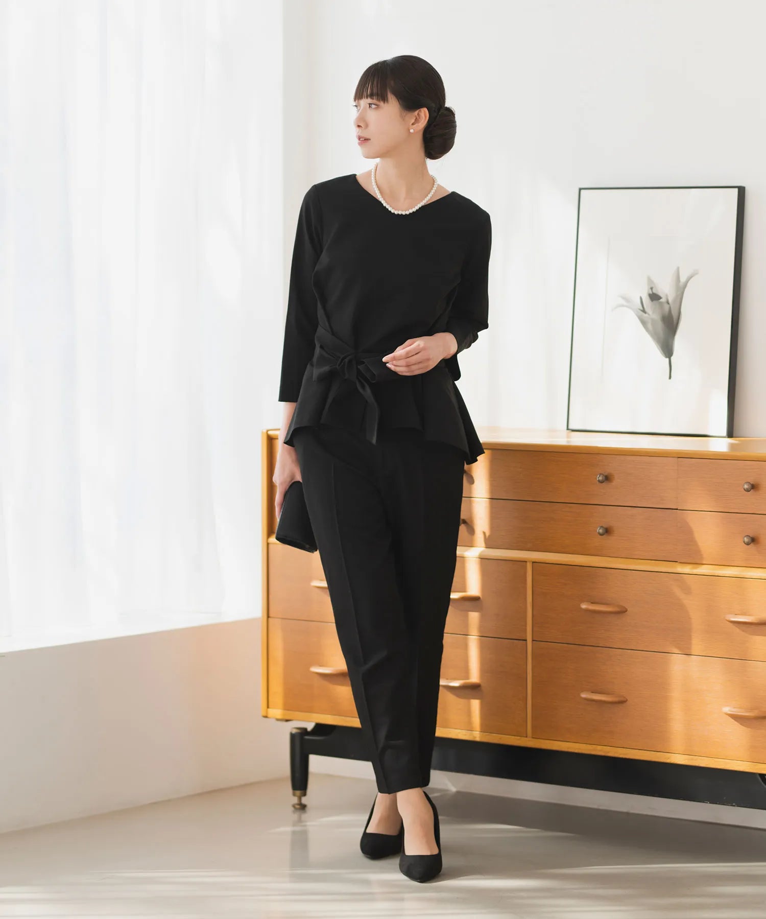df00008_black_07.webp