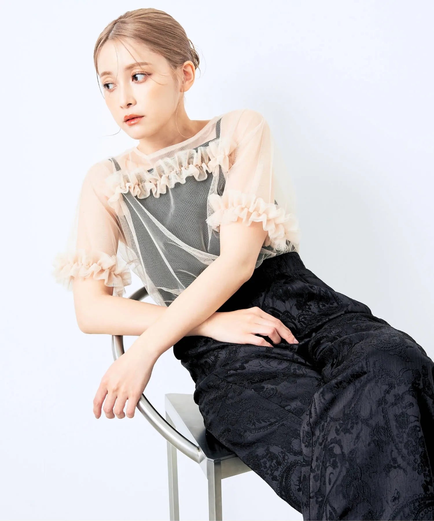 dl00003_black_03.webp