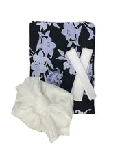 夏花浴衣 月下の百合調べ 4点セット(浴衣・兵児帯・腰紐×2)