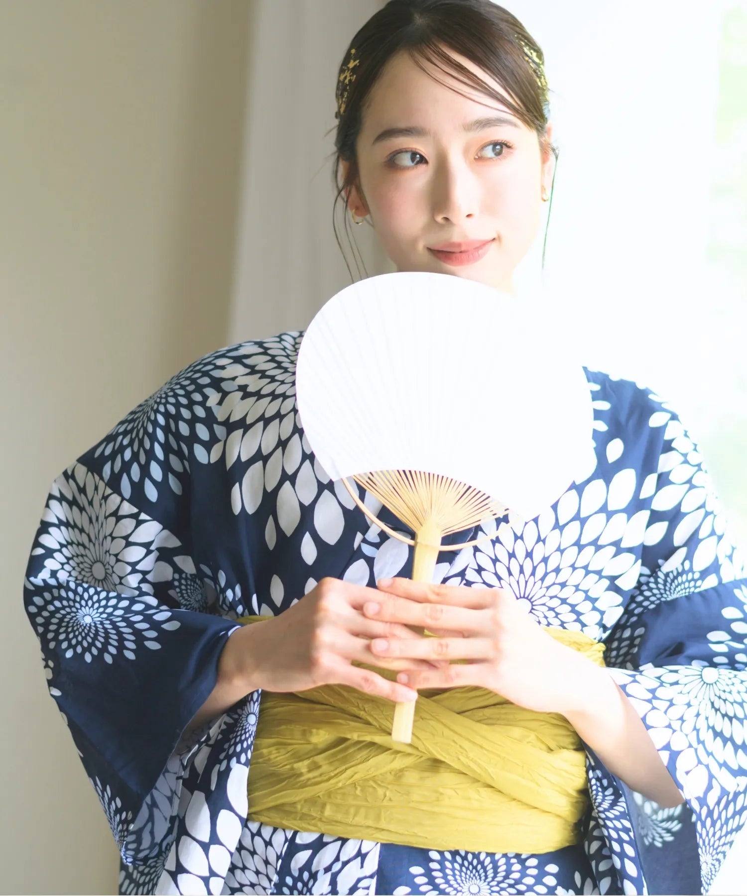 夏花浴衣 紺菊華 4点セット(浴衣・兵児帯・腰紐×2) – shop-celen