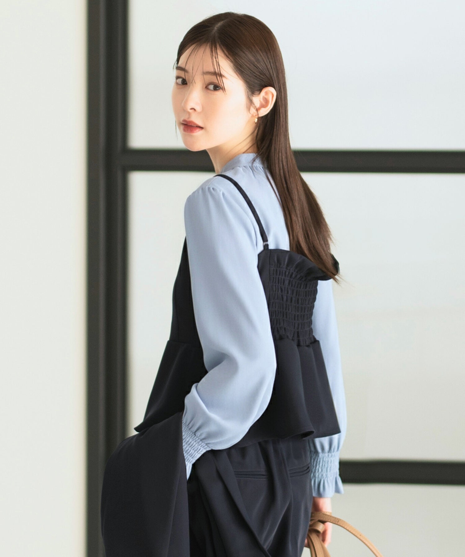 ペプラムキャミソールビスチェ