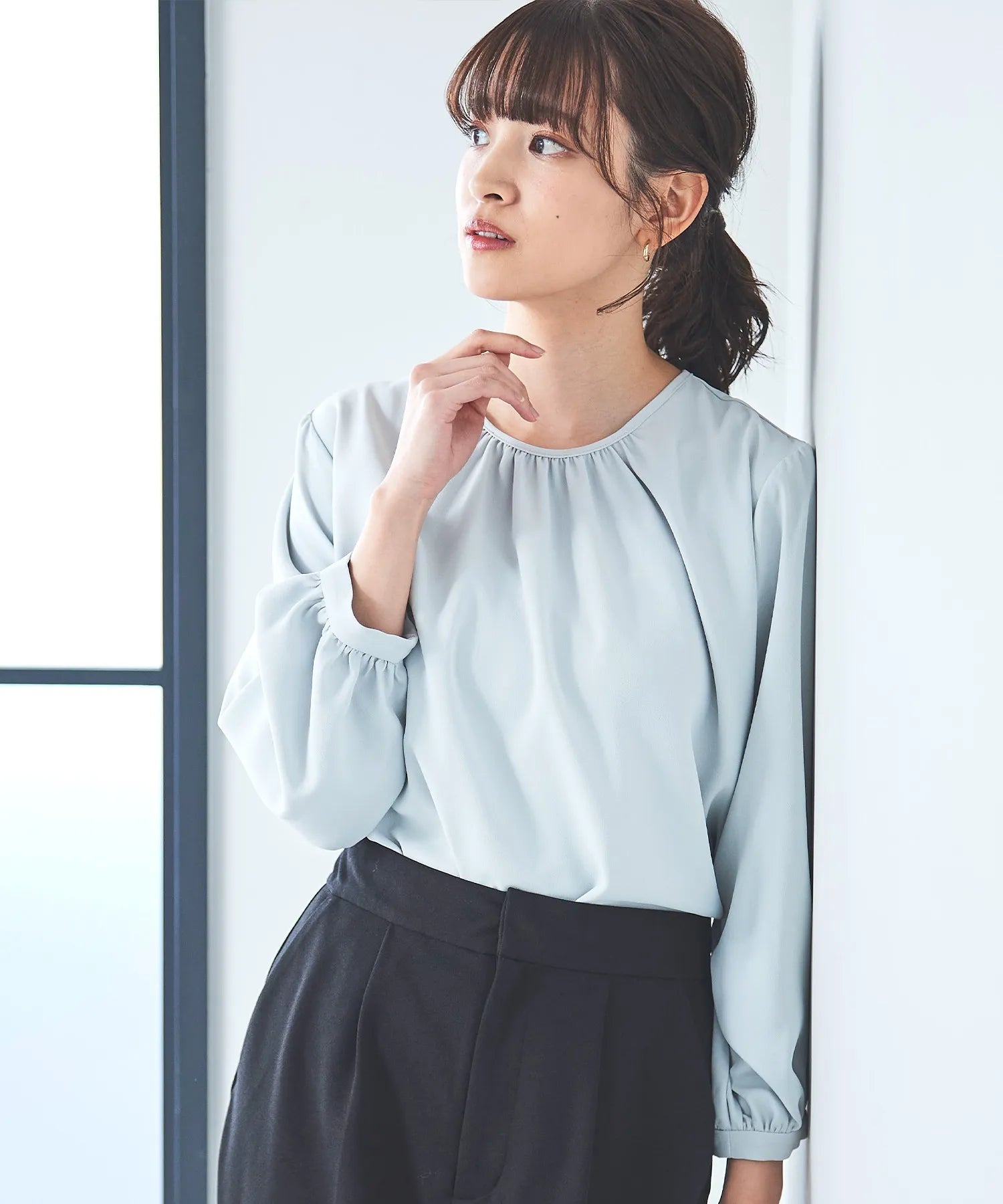 db0008_blue_01.webp