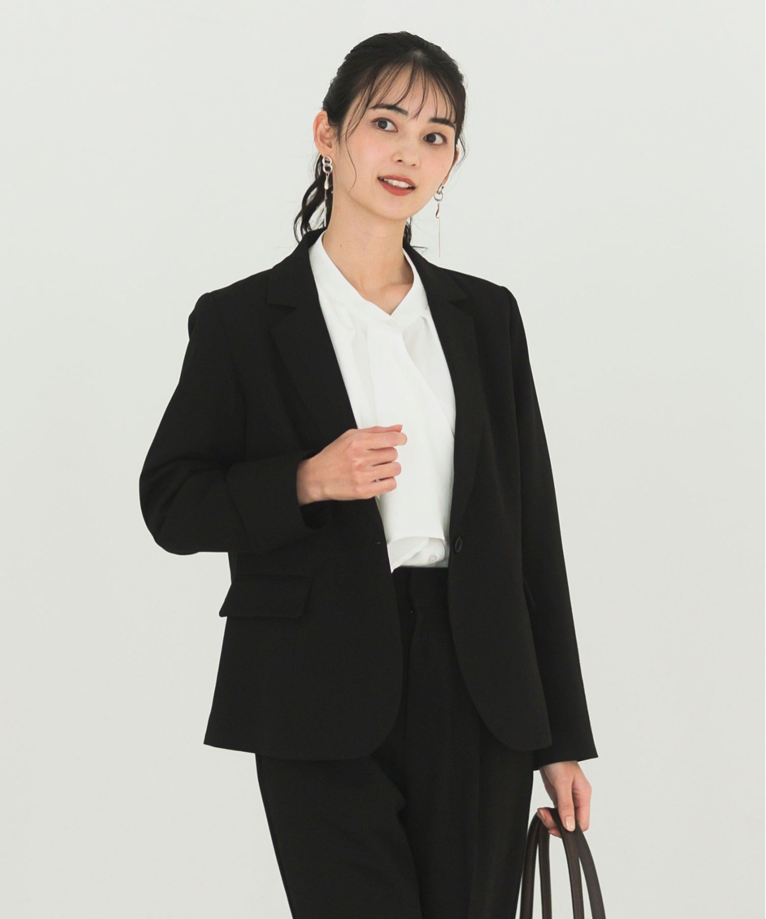 《2025新作》【洗える/防シワ/UV/花粉防止/オフィスカジュアル】ストレッチテーラードジャケット・タックセンタープレスパンツ 2点セット
