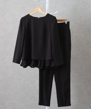ペプラムトップス・タックセンタープレスパンツ 2点セット