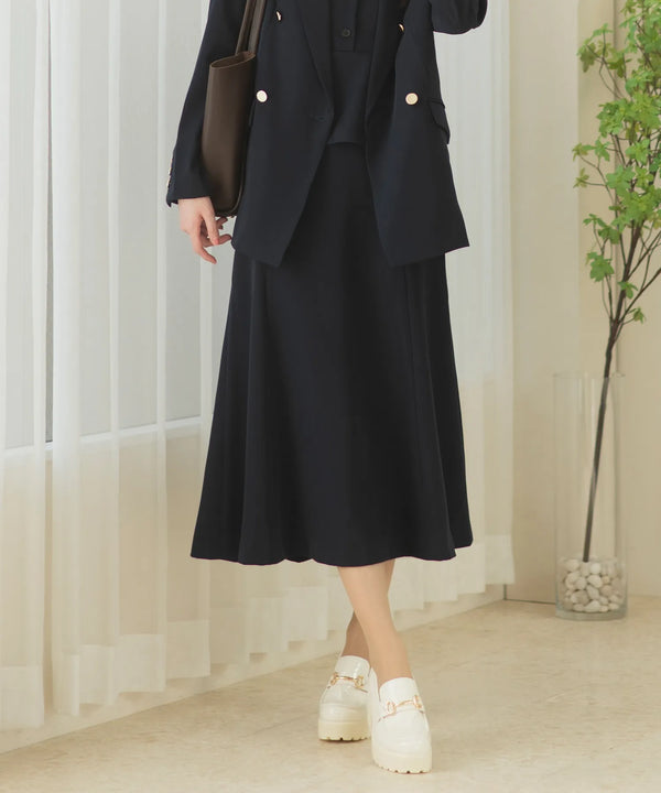 ドレープスカート