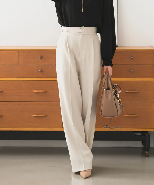 パール釦ストレートパンツ