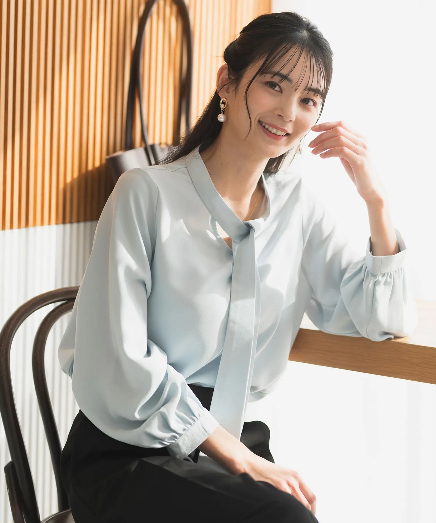 《2025新作》【洗える/防シワ加工/UV加工/花粉防止】2WAYボウタイブラウス