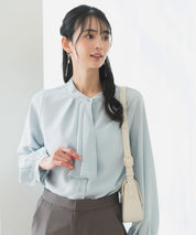 《2025新作》【洗える/防シワ加工/UV加工/花粉防止】タックボウタイブラウス