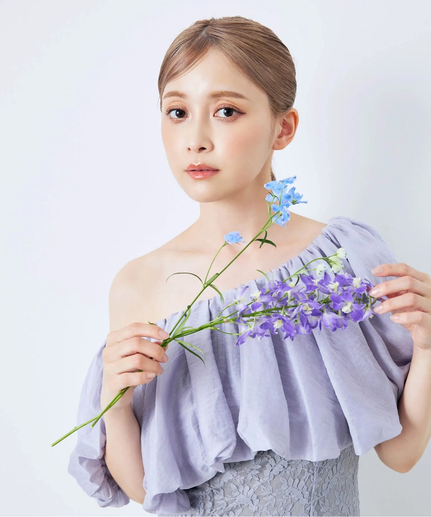 dl00001_powderblue_02.webp