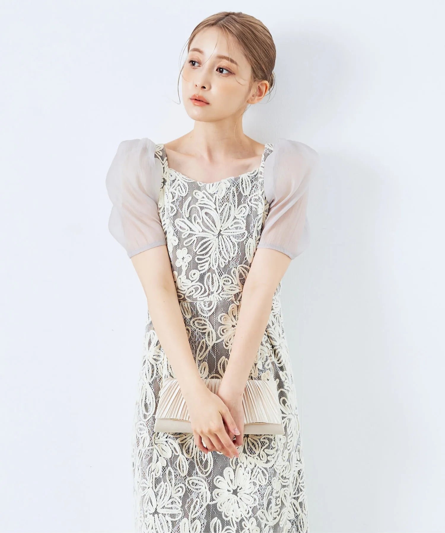 dl00002_beige_03.webp
