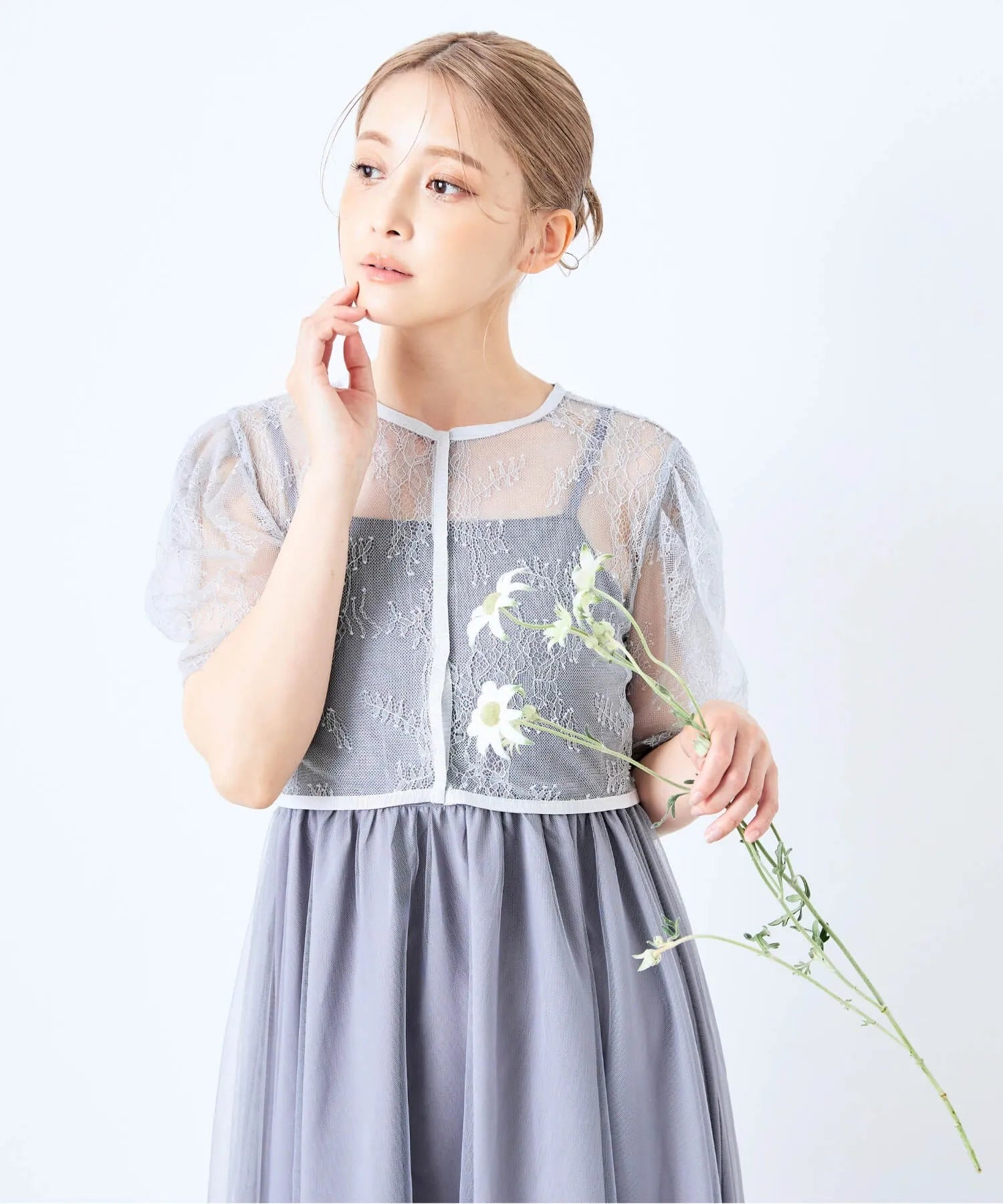 dl00004_Gray_00.webp