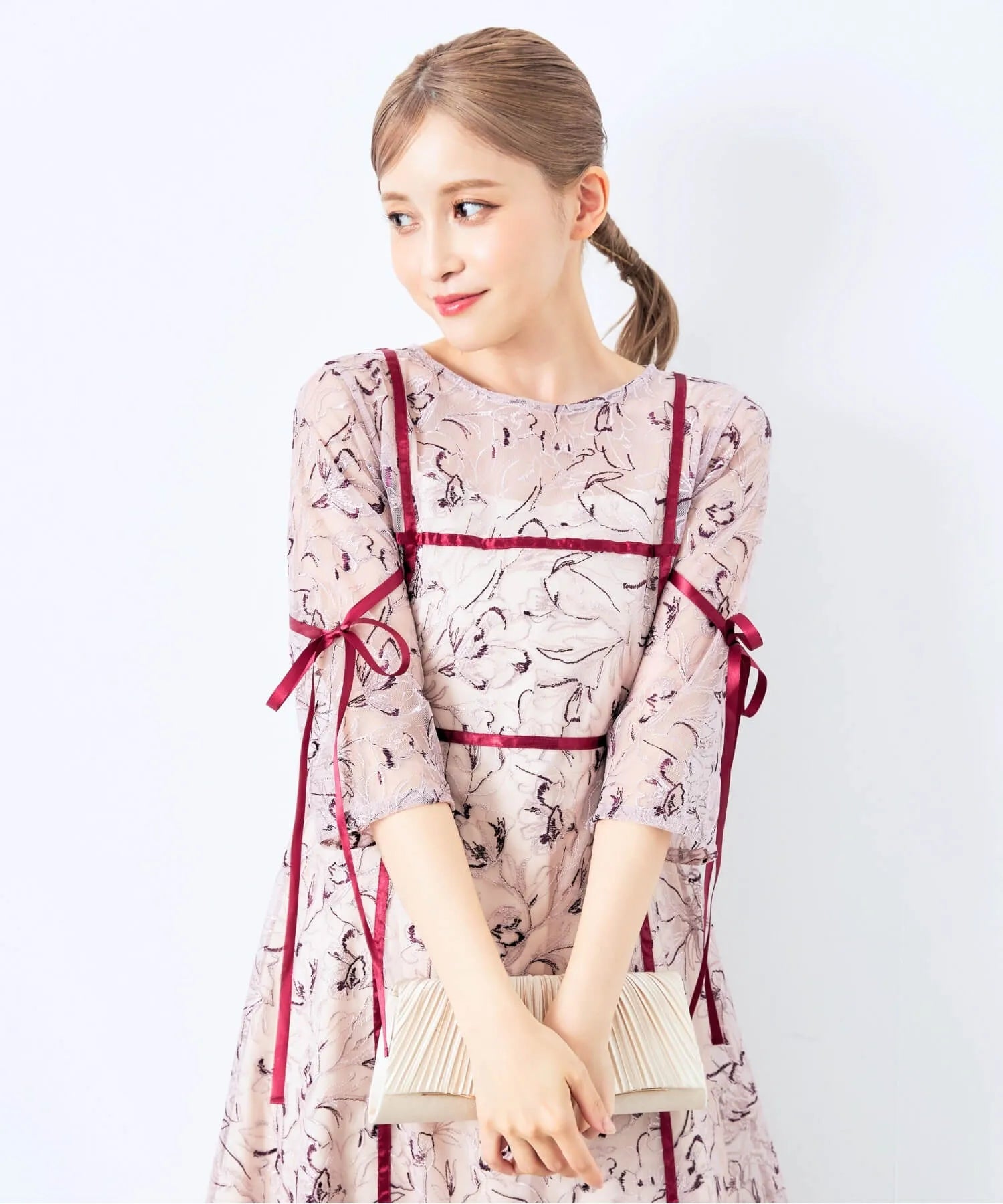 dl00005_purple_02.webp