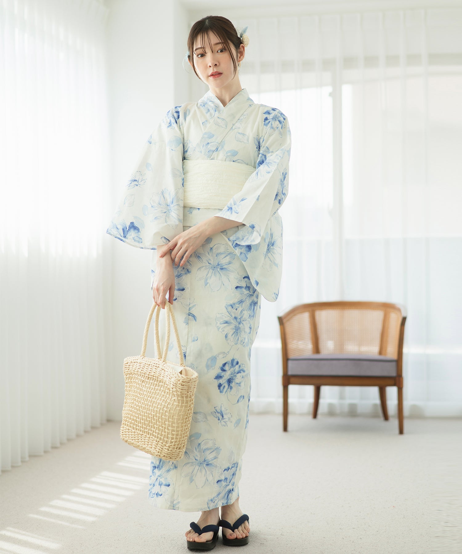 夏麗し浴衣 可憐の花舞 4点セット（浴衣・兵児帯・腰紐×2)