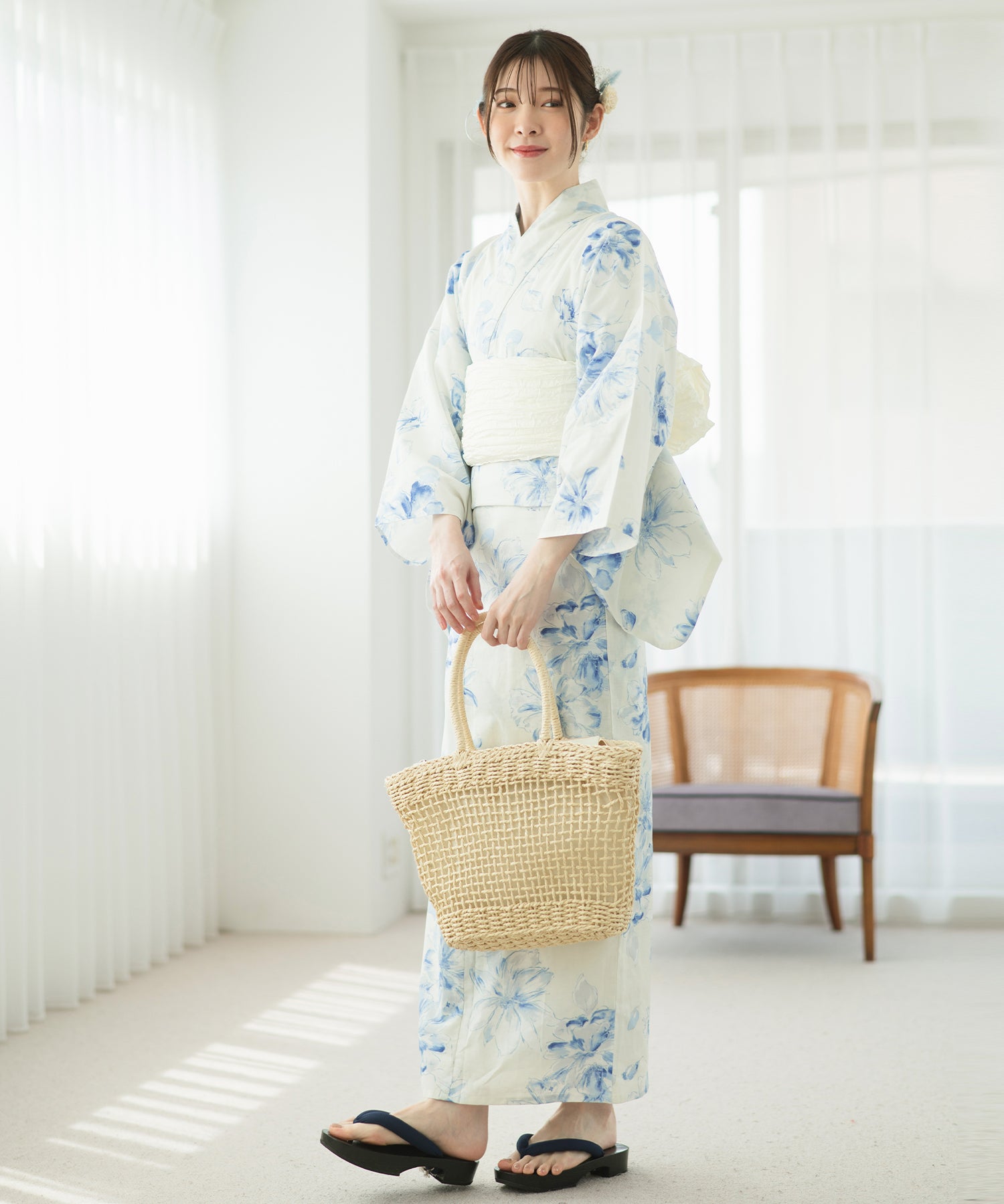 夏麗し浴衣 可憐の花舞 4点セット（浴衣・兵児帯・腰紐×2)