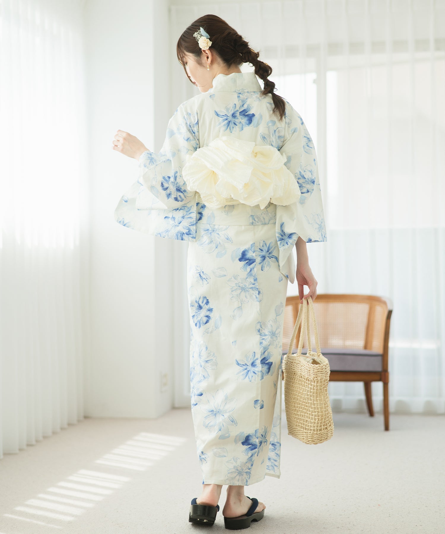 夏麗し浴衣 可憐の花舞 4点セット（浴衣・兵児帯・腰紐×2)