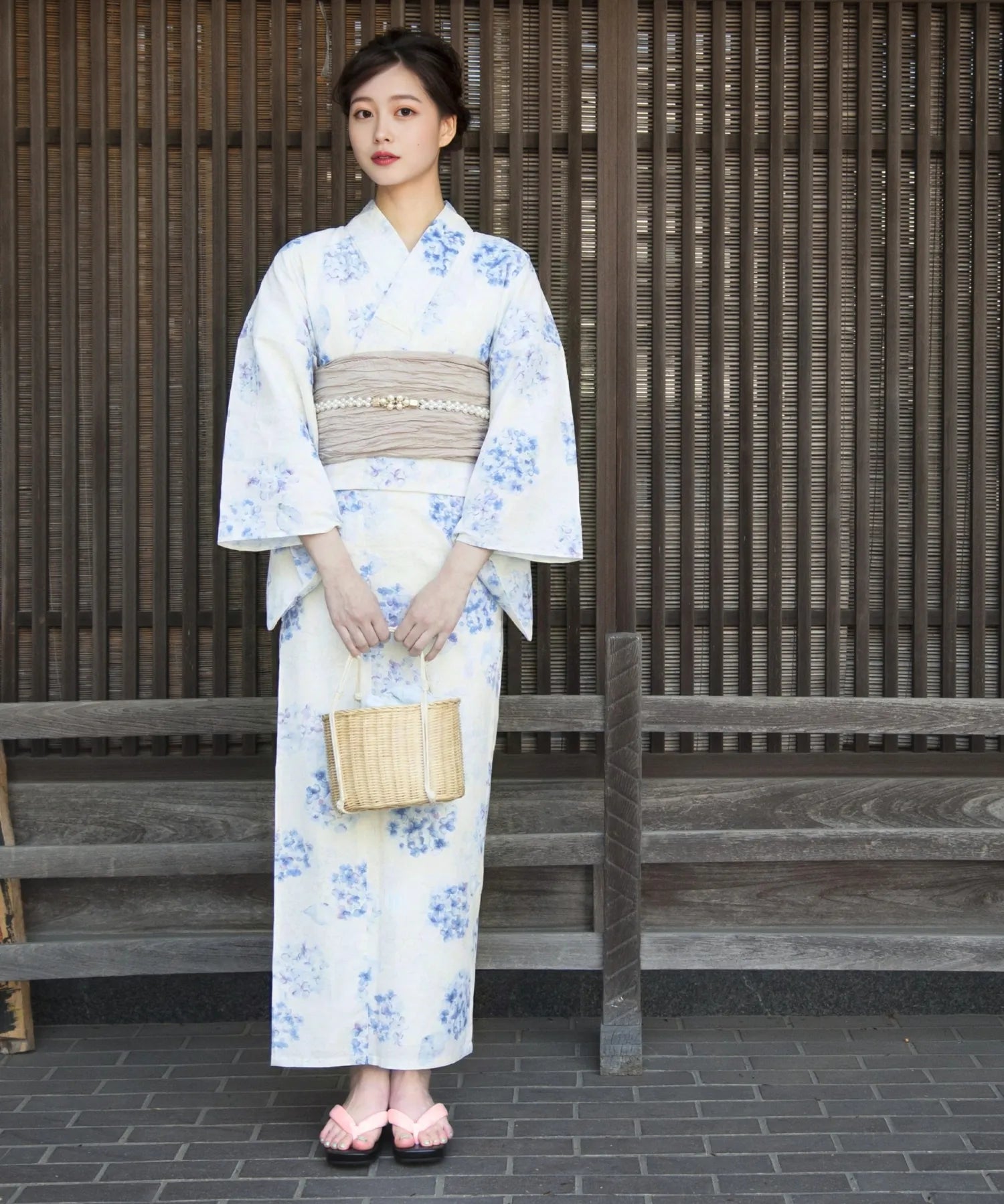 夏麗し浴衣 紫陽花の幻想 4点セット（浴衣・兵児帯・腰紐×2)