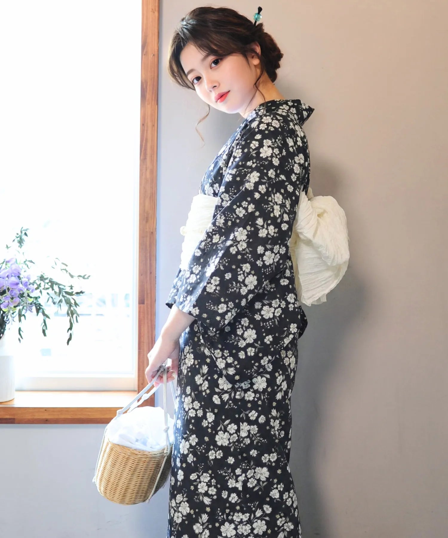 夏麗し浴衣 藍小花 4点セット（浴衣・兵児帯・腰紐×2)