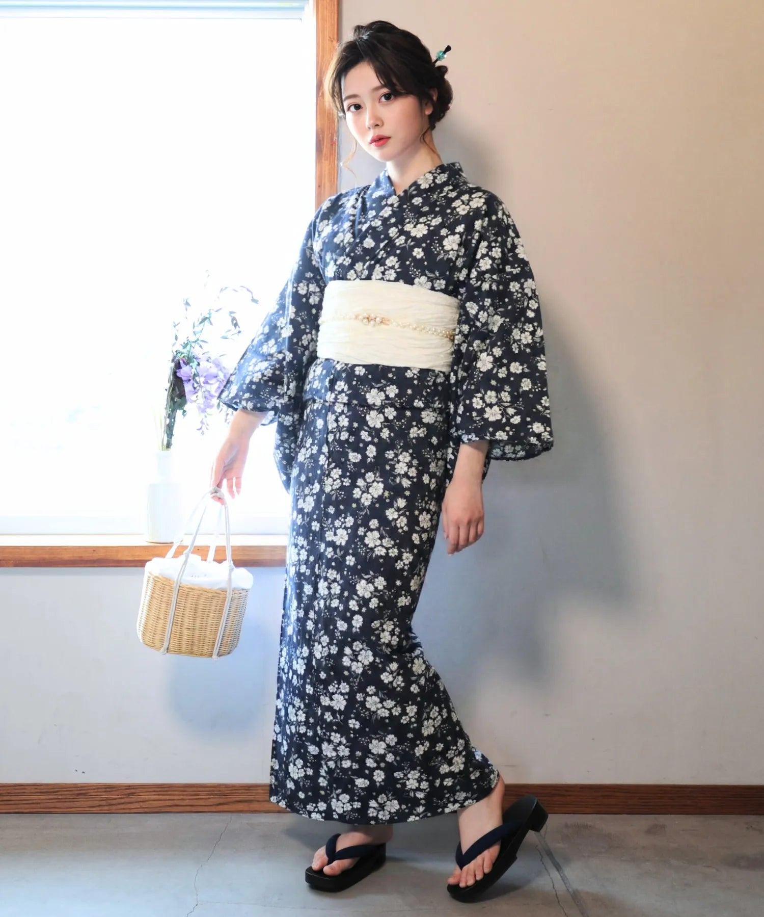 夏麗し浴衣 藍小花 4点セット（浴衣・兵児帯・腰紐×2)