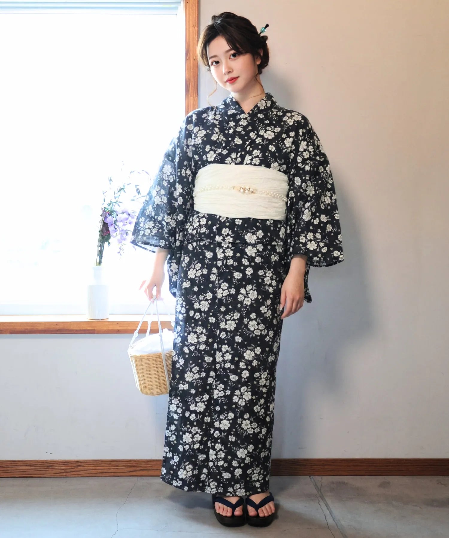 夏麗し浴衣 藍小花 4点セット（浴衣・兵児帯・腰紐×2)