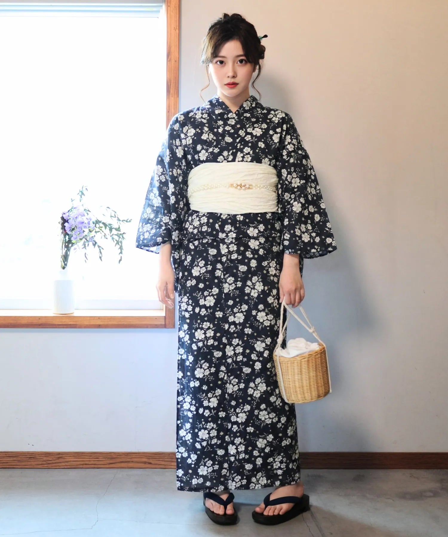 夏麗し浴衣 藍小花 4点セット（浴衣・兵児帯・腰紐×2)