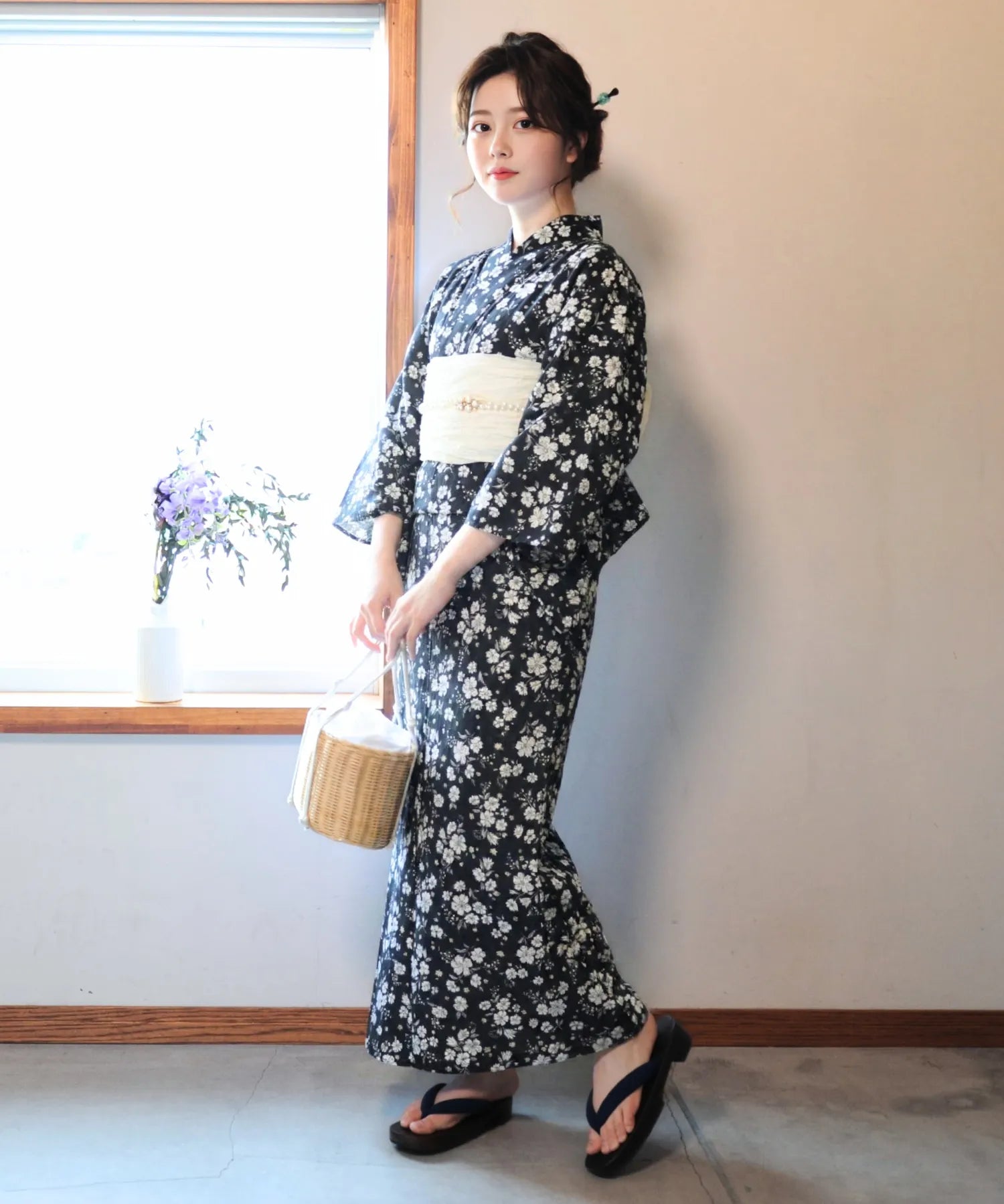 夏麗し浴衣 藍小花 4点セット（浴衣・兵児帯・腰紐×2)