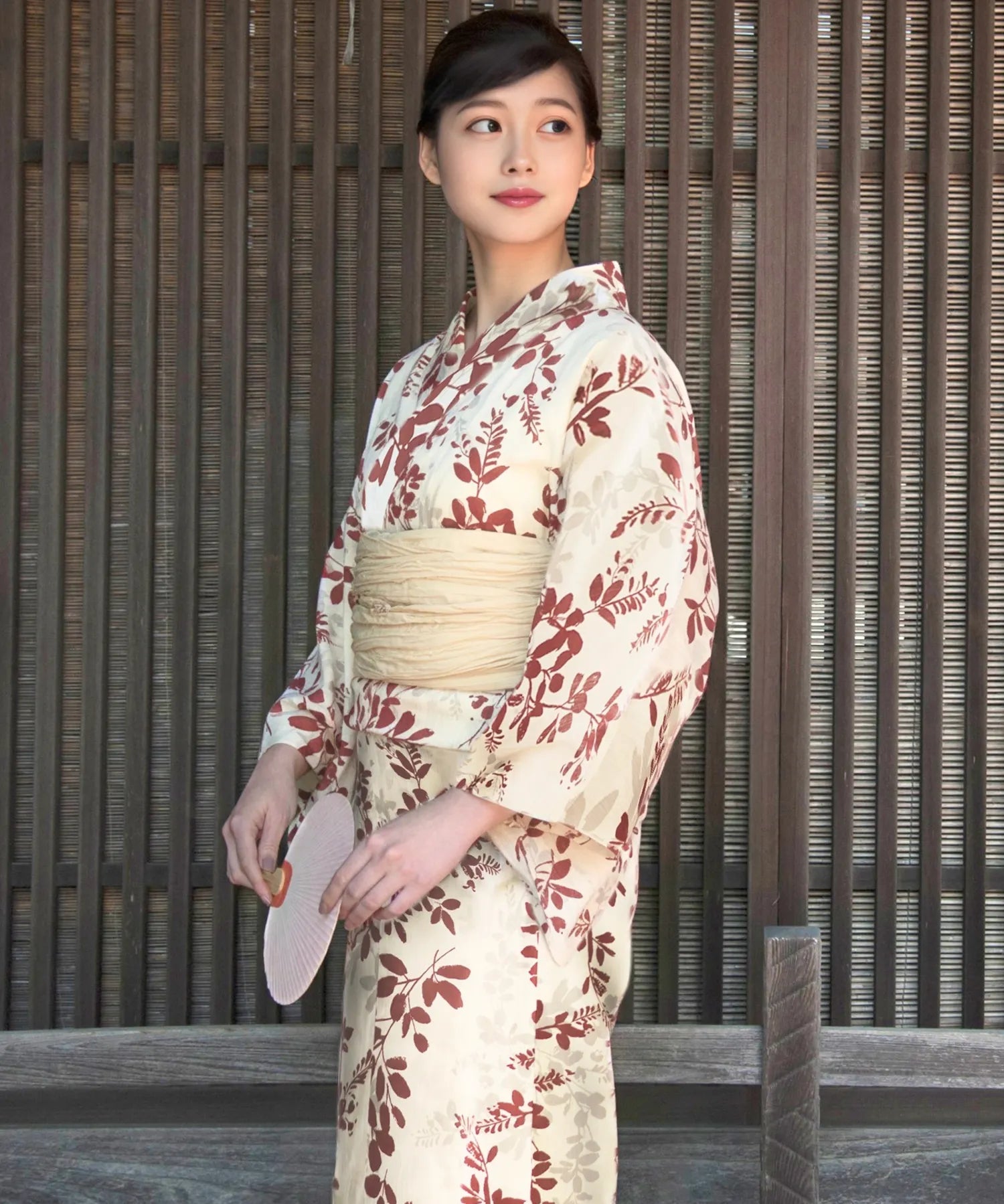 夏麗し浴衣 朱色の儚萩 4点セット（浴衣・兵児帯・腰紐×2)