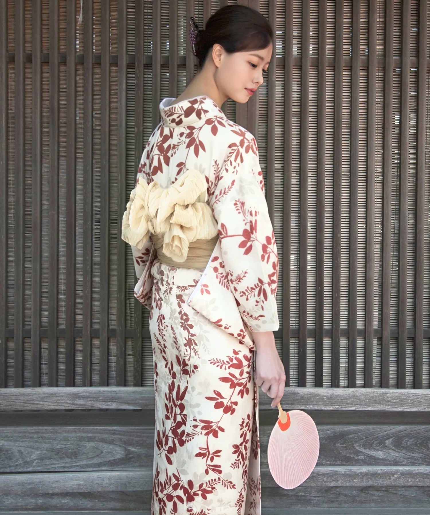 夏麗し浴衣 朱色の儚萩 4点セット（浴衣・兵児帯・腰紐×2)