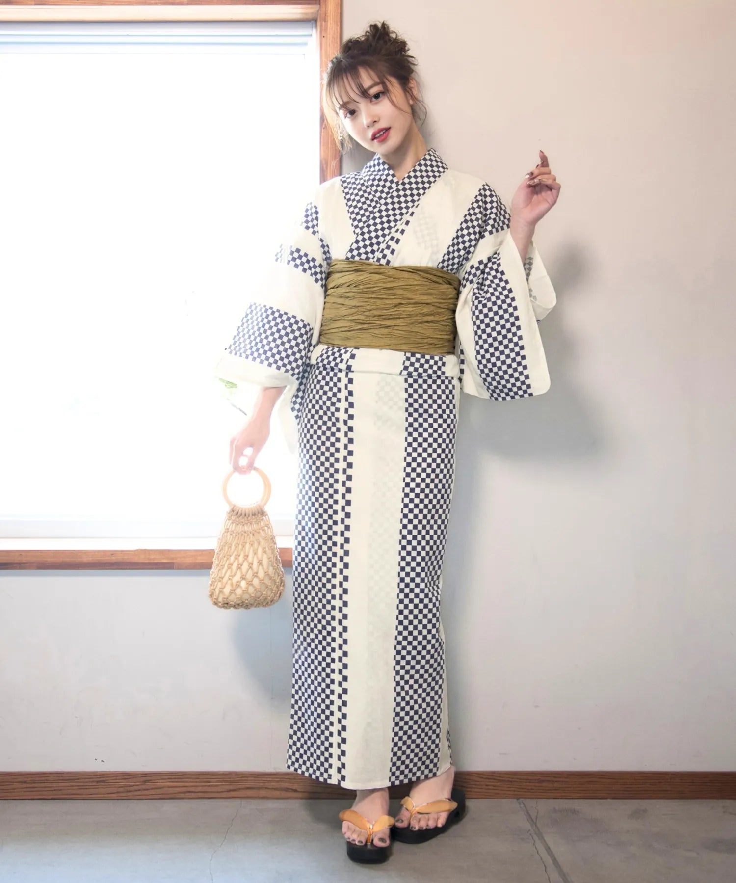 夏麗し浴衣 レトロ小町 4点セット（浴衣・兵児帯・腰紐×2)