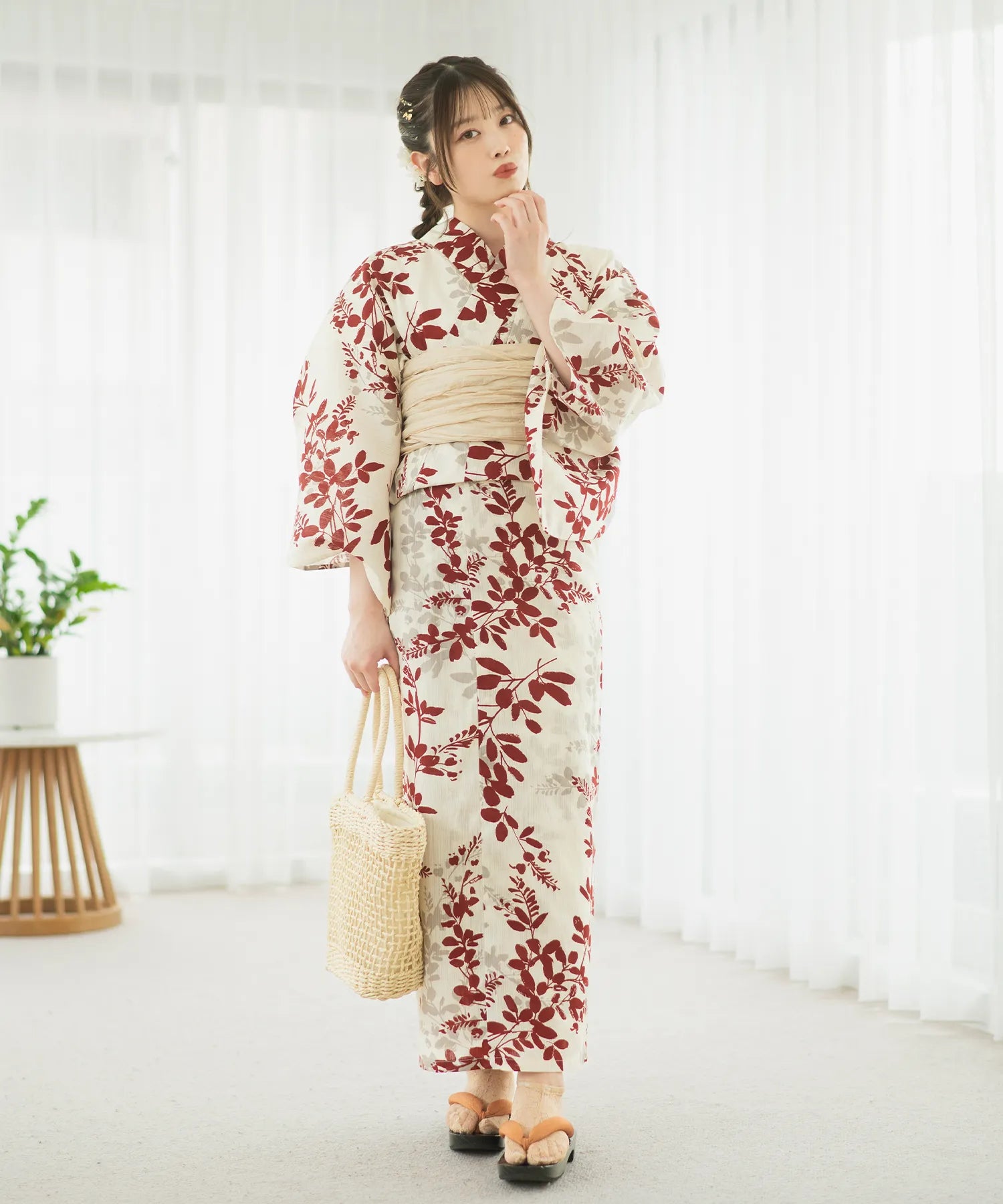 lcyu-0284g_00_0372ae49-e5de-4e72-a620-22c981a56458.webp