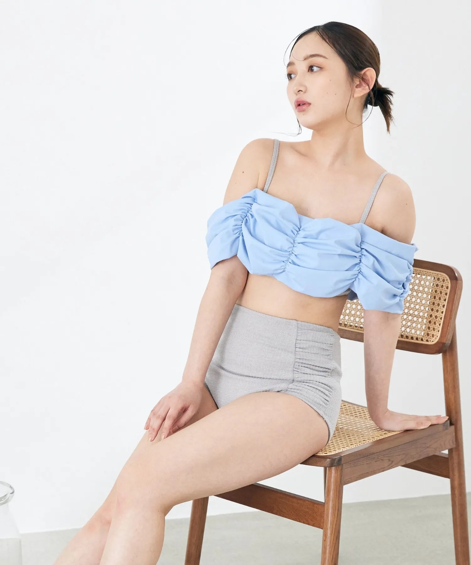 sw00002_bluegray_12.webp