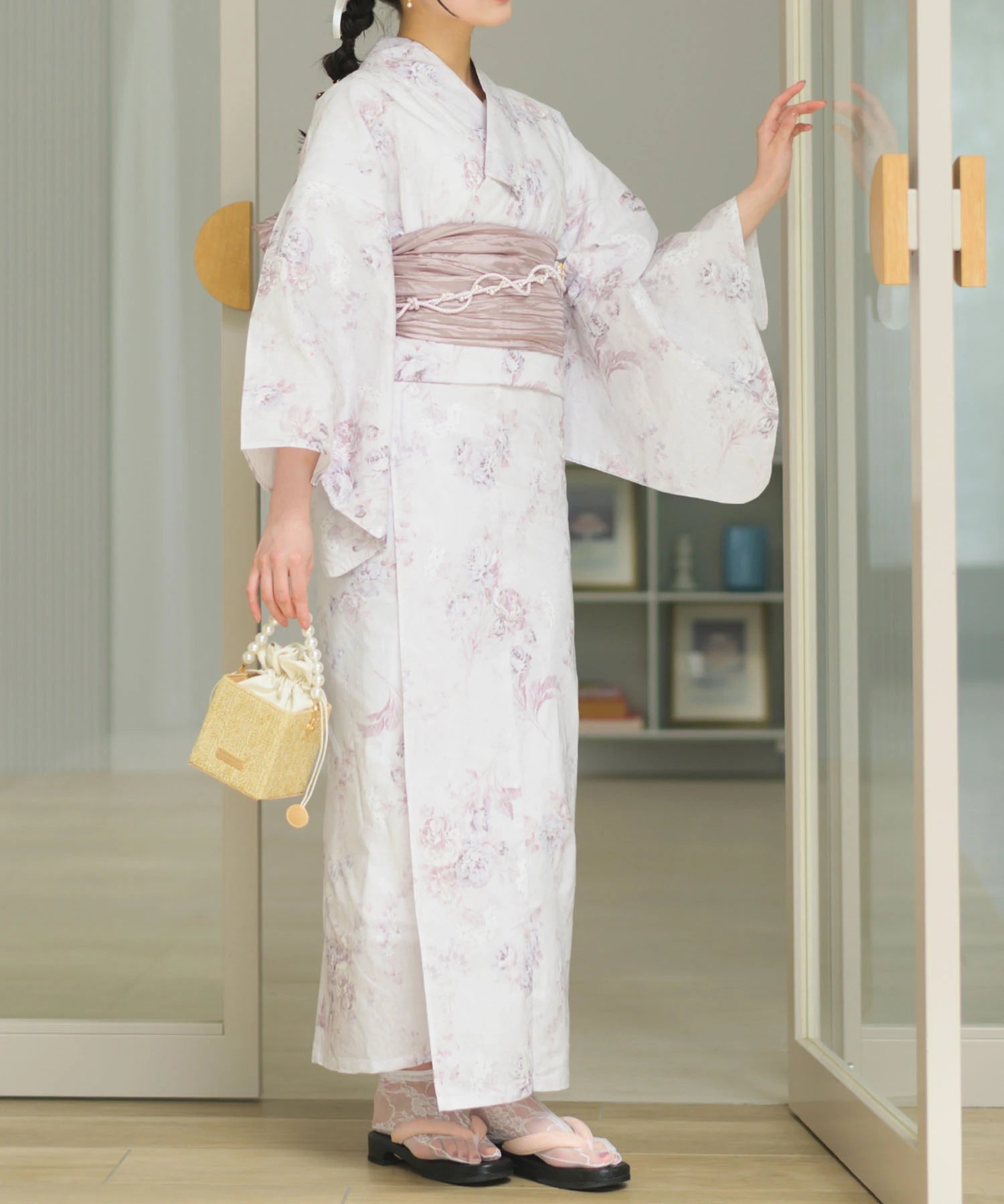 夏恋浴衣 ロココ調ほんわかローズミルク 下駄付き5点セット(浴衣・兵児帯・腰紐×2・下駄)