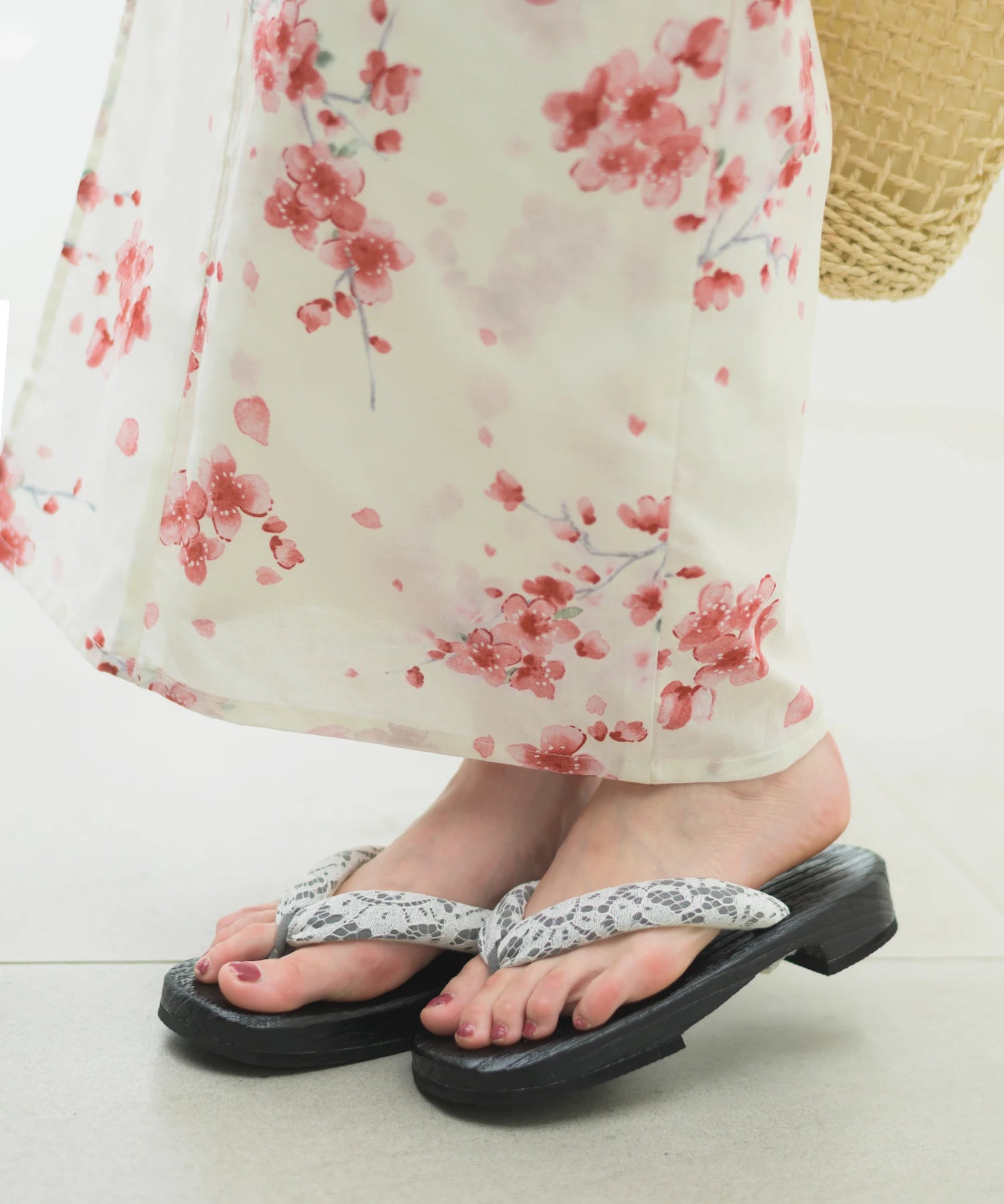 夏恋浴衣 桜霞みやび 下駄付き5点セット(浴衣・兵児帯・腰紐×2・下駄)