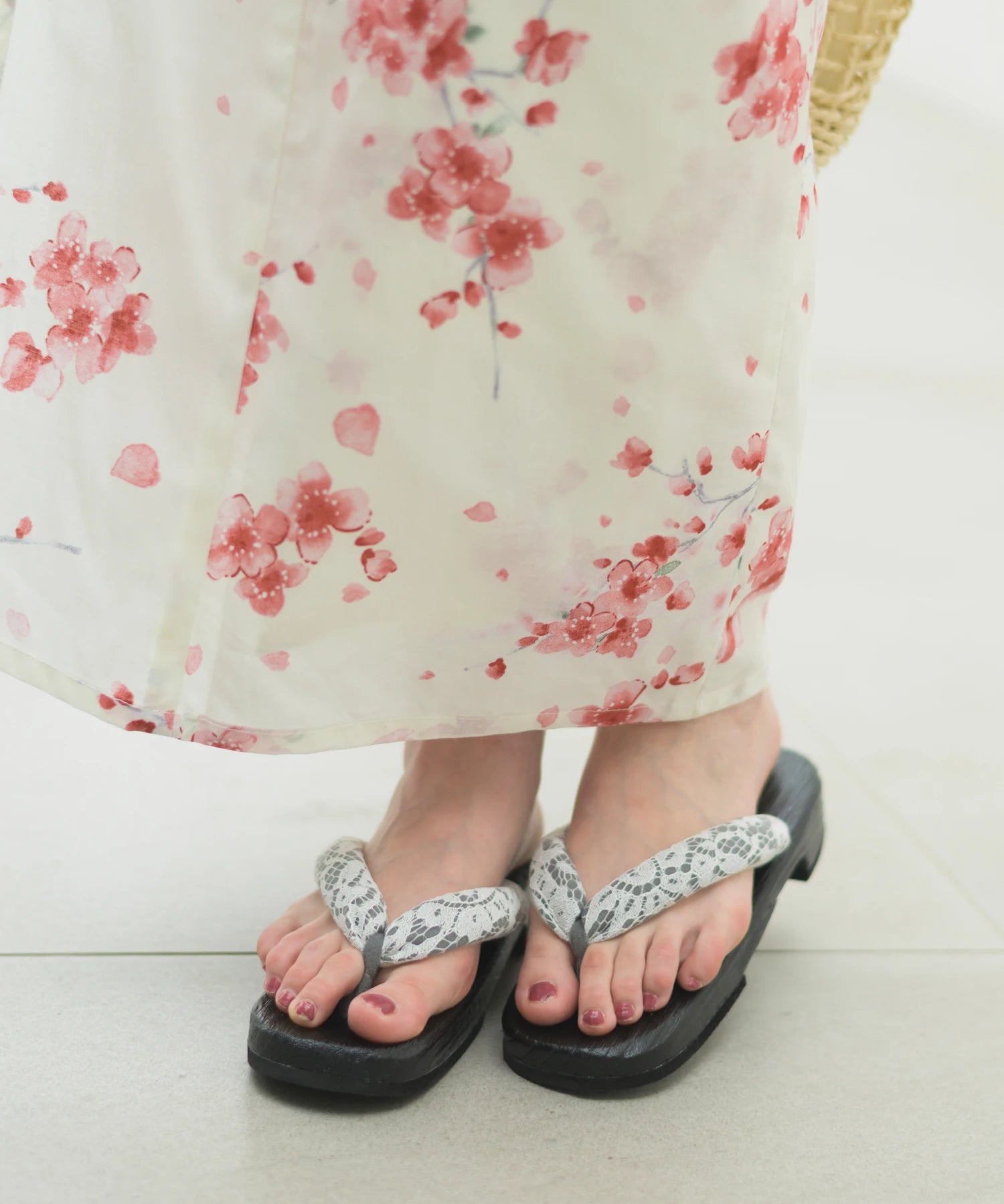 夏恋浴衣 桜霞みやび 下駄付き5点セット(浴衣・兵児帯・腰紐×2・下駄)