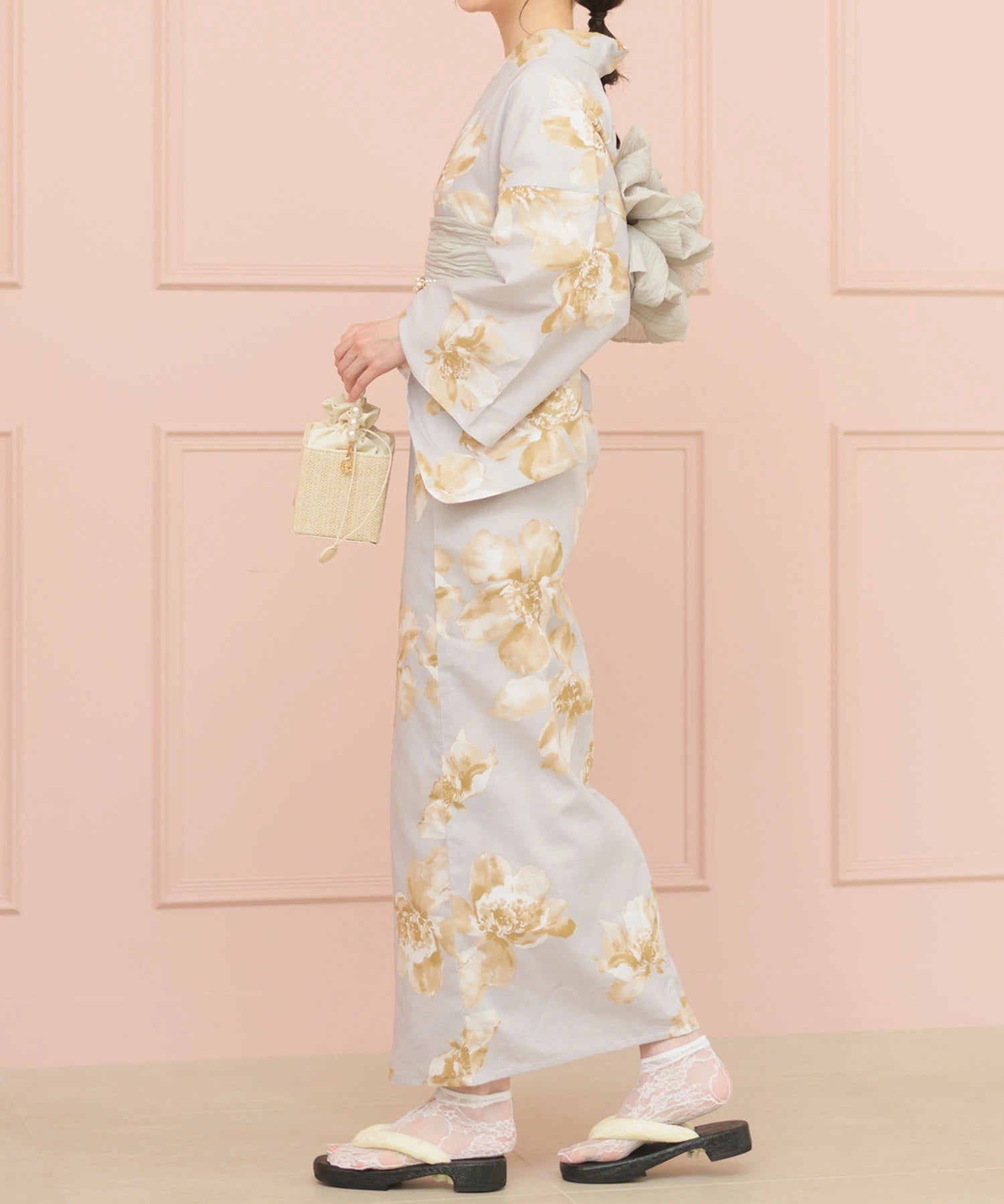 夏恋浴衣 ふわり淡花咲き 下駄付き5点セット(浴衣・兵児帯・腰紐×2・下駄)