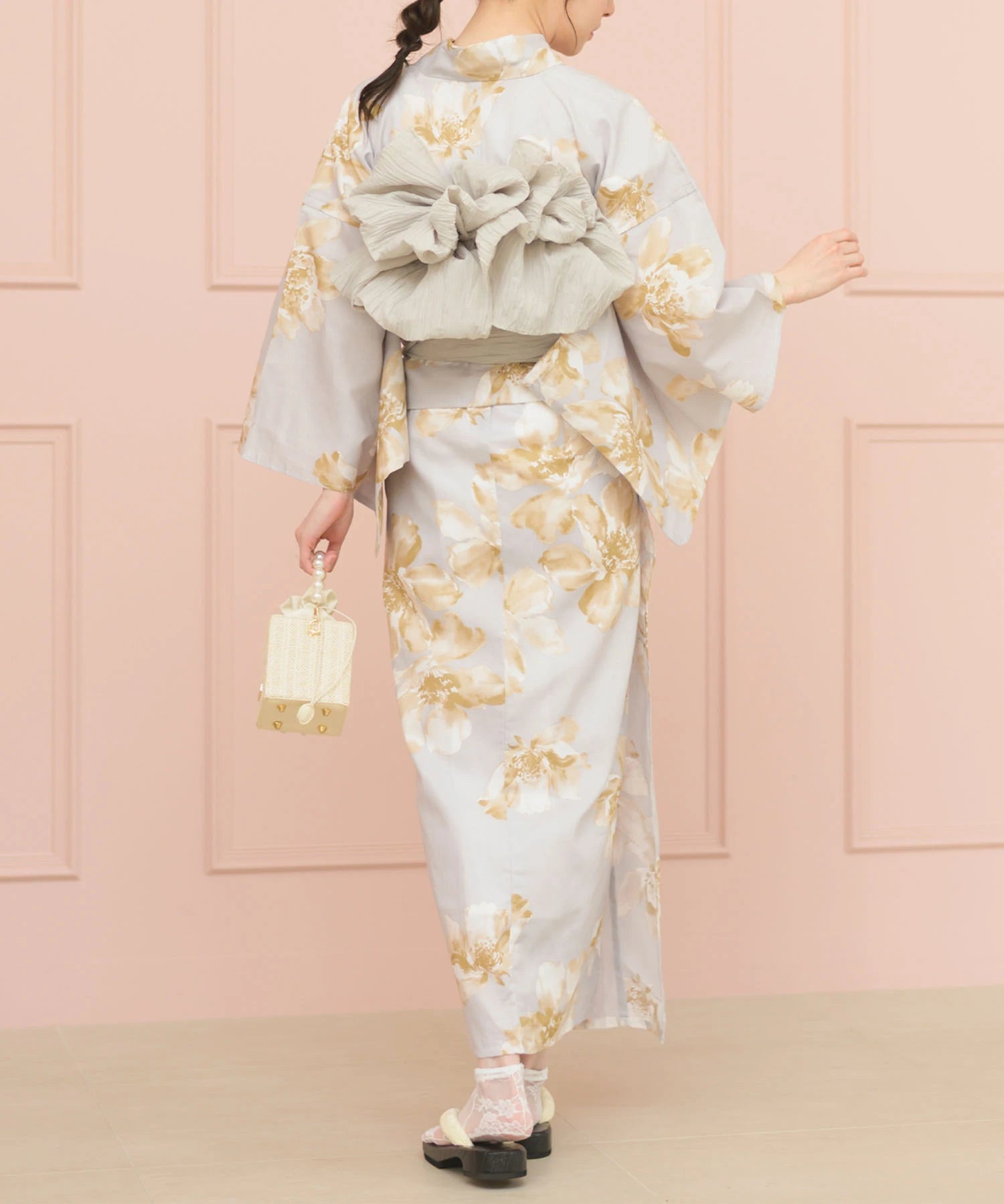 夏恋浴衣 ふわり淡花咲き 下駄付き5点セット(浴衣・兵児帯・腰紐×2・下駄)