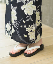 夏宵浴衣 ゆらめき牡丹 下駄付き5点セット(浴衣・兵児帯・腰紐×2・下駄)