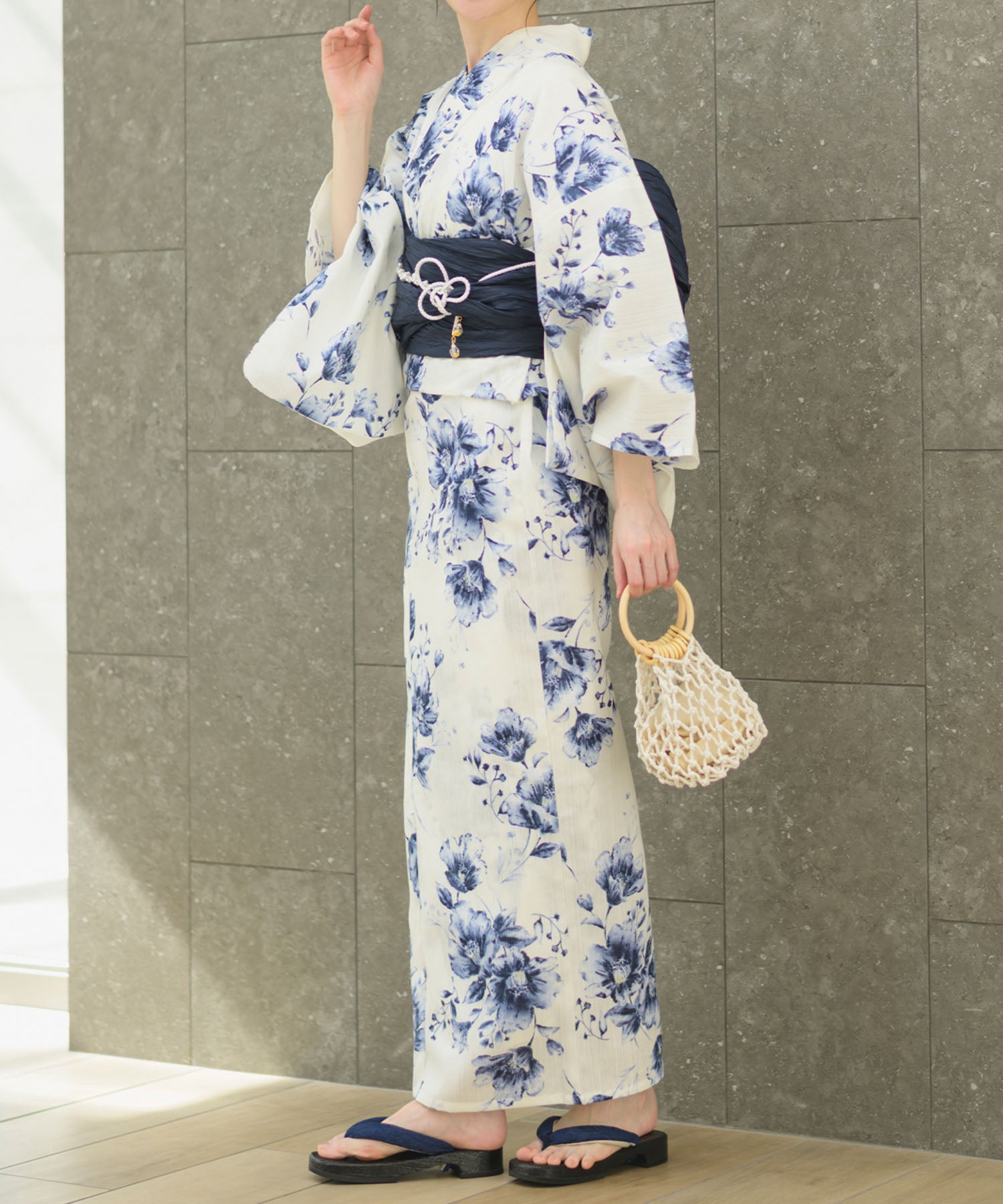 夏宵浴衣 艶麗深椿 下駄付き5点セット(浴衣・兵児帯・腰紐×2・下駄)