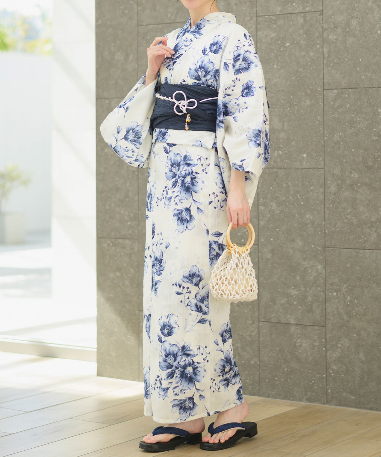 夏宵浴衣 艶麗深椿 下駄付き5点セット(浴衣・兵児帯・腰紐×2・下駄)