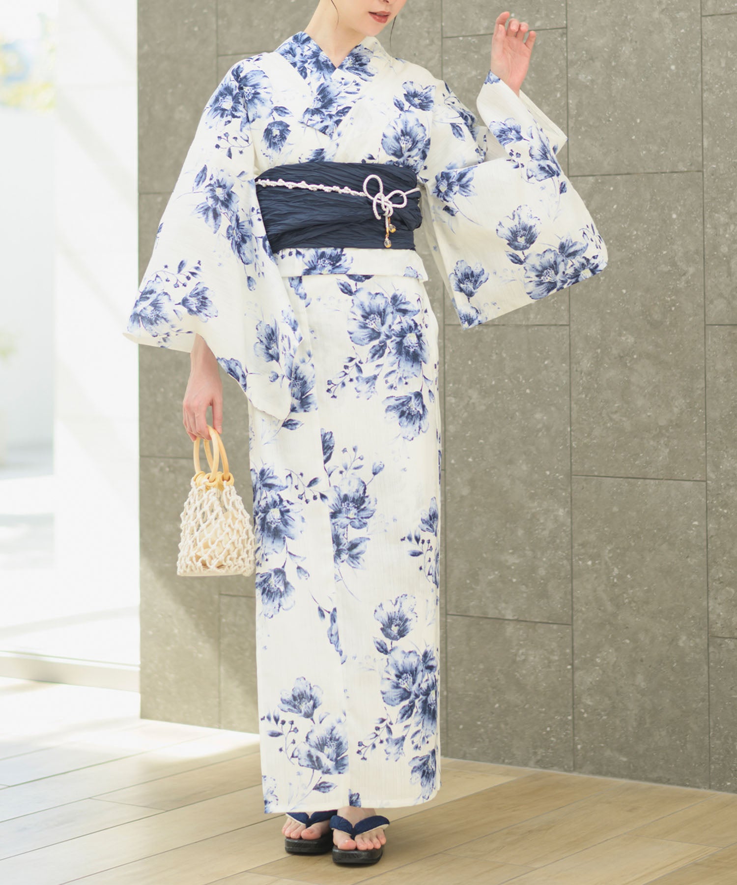 夏宵浴衣 艶麗深椿 下駄付き5点セット(浴衣・兵児帯・腰紐×2・下駄)