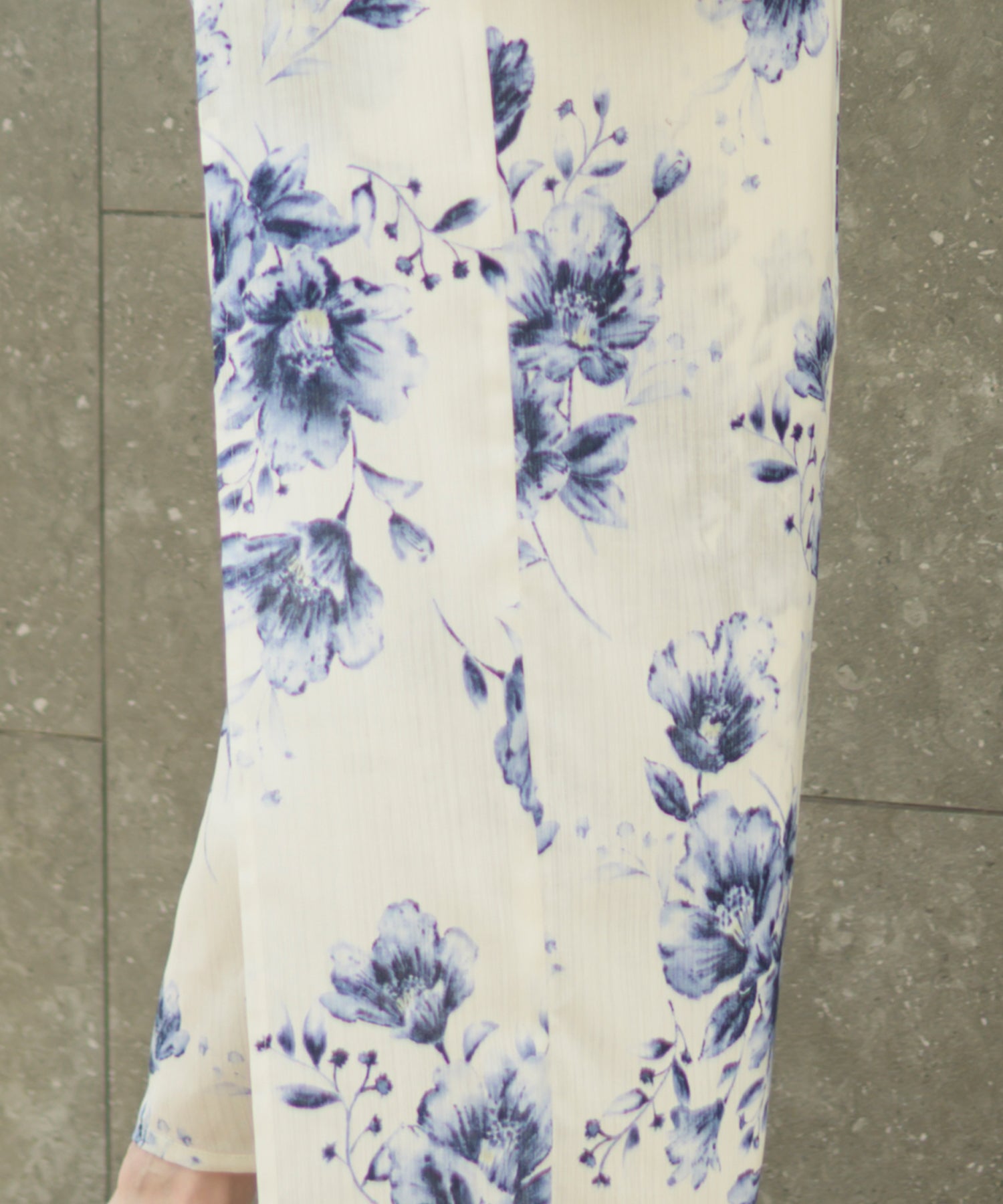 夏宵浴衣 艶麗深椿 4点セット(浴衣・兵児帯・腰紐×2) – shop-celen