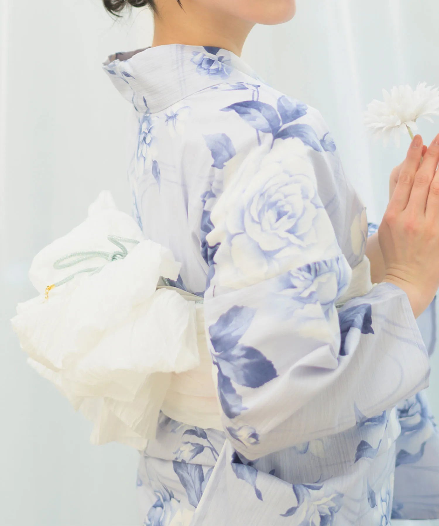 夏宵浴衣 花麗流れ 4点セット(浴衣・兵児帯・腰紐×2)