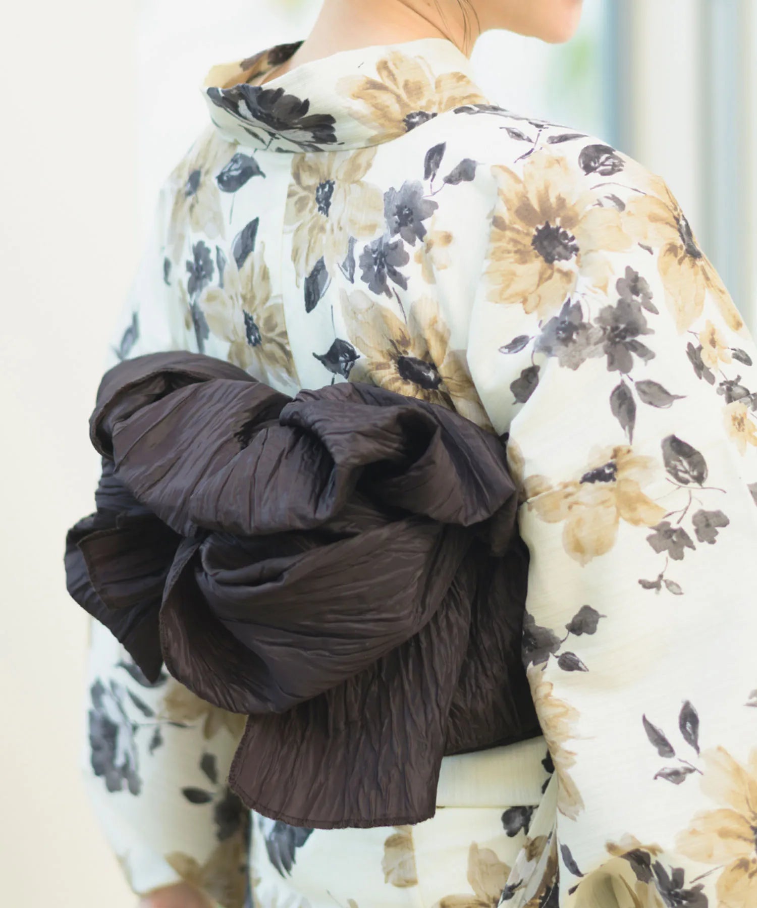 夏宵浴衣 色香花 下駄付き5点セット(浴衣・兵児帯・腰紐×2・下駄)