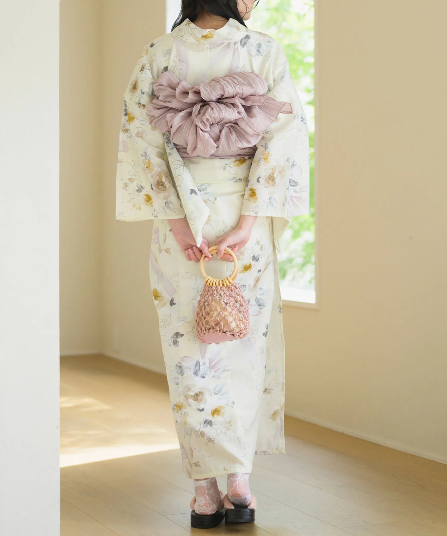 夏宵浴衣 ミルキーリボンの花奏 下駄付き5点セット(浴衣・兵児帯・腰紐×2・下駄)