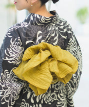 夏宵浴衣 月影の菊詩 下駄付き5点セット(浴衣・兵児帯・腰紐×2・下駄)