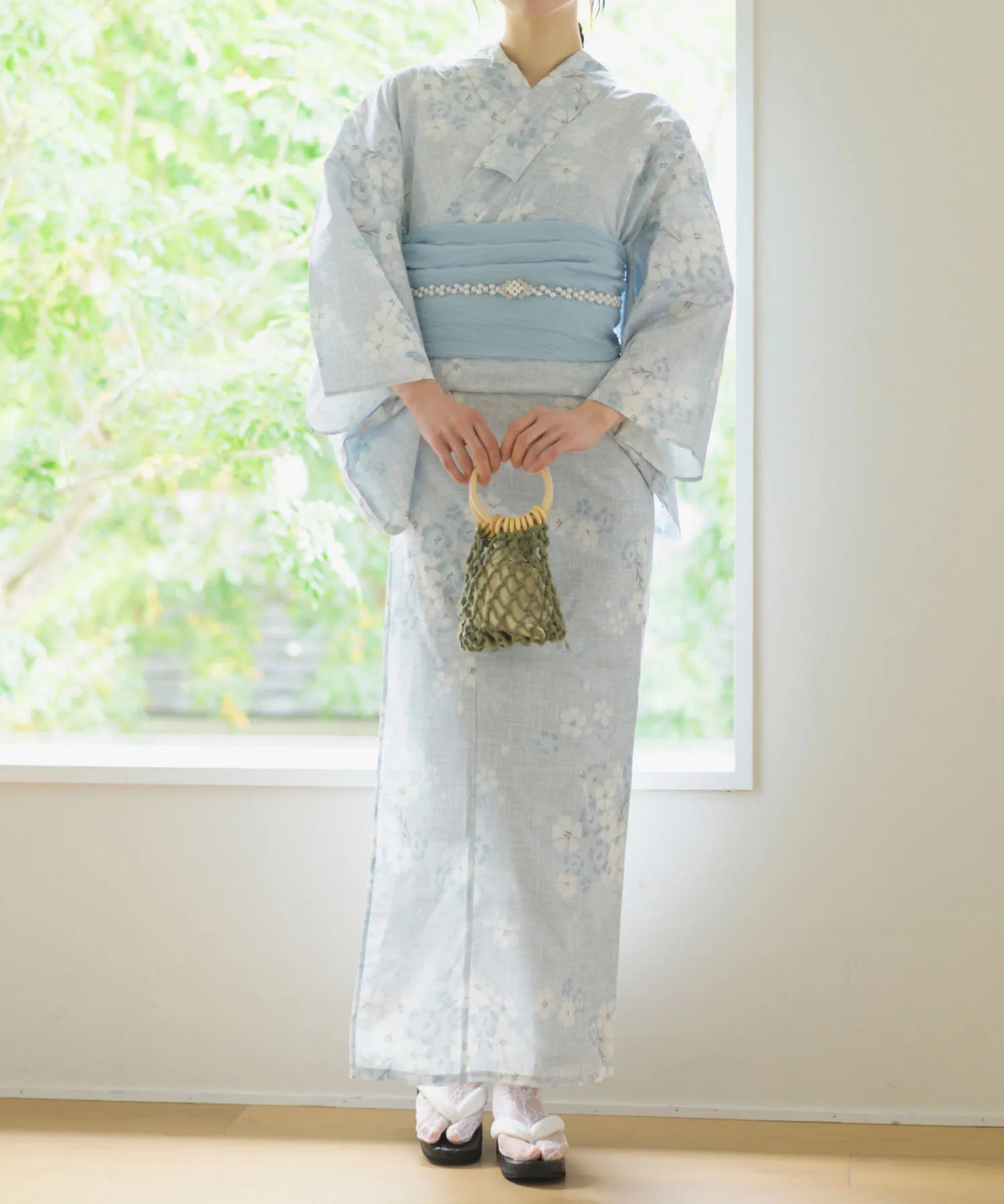 夏花浴衣 水涼撫子 下駄付き5点セット(浴衣・兵児帯・腰紐×2・下駄)