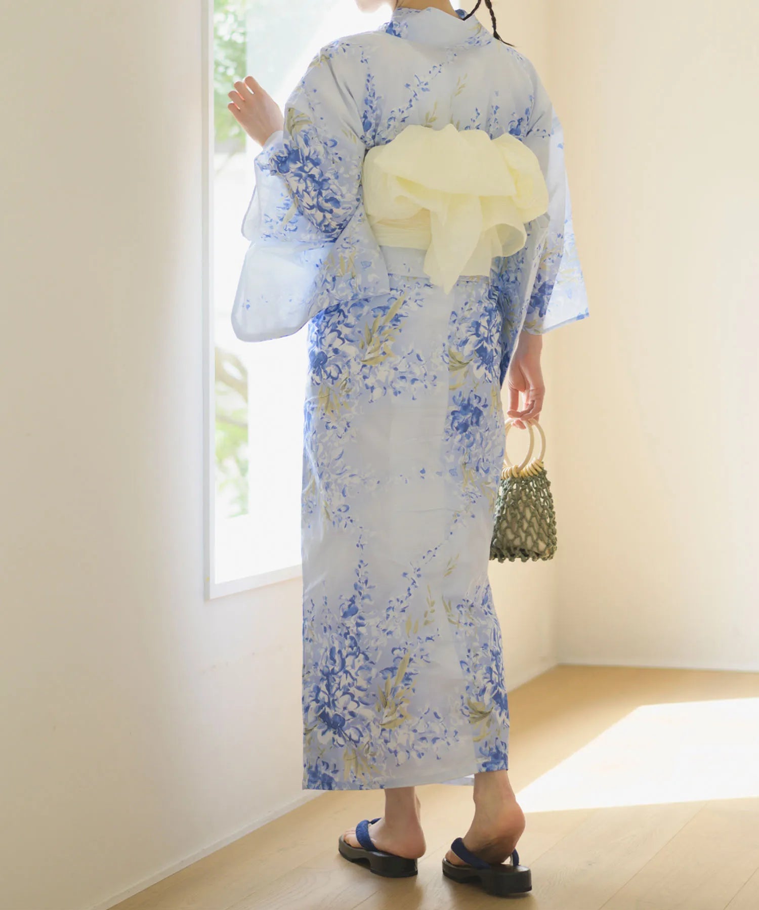 夏花浴衣 藤露の涼風 下駄付き5点セット(浴衣・兵児帯・腰紐×2・下駄)