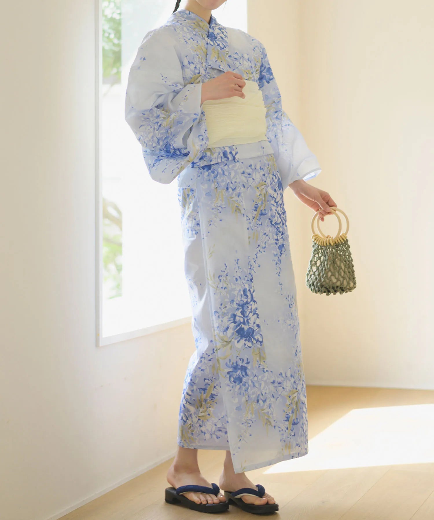 夏花浴衣 藤露の涼風 下駄付き5点セット(浴衣・兵児帯・腰紐×2・下駄)