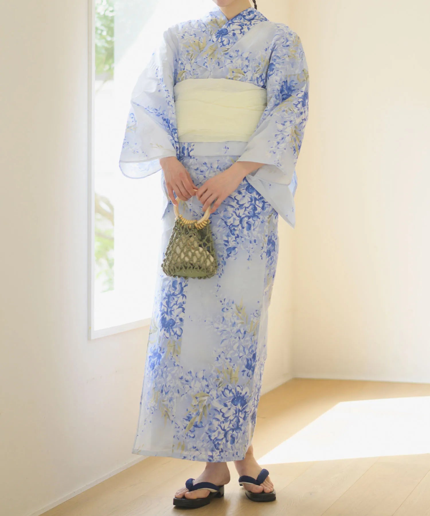 夏花浴衣 藤露の涼風 下駄付き5点セット(浴衣・兵児帯・腰紐×2・下駄)