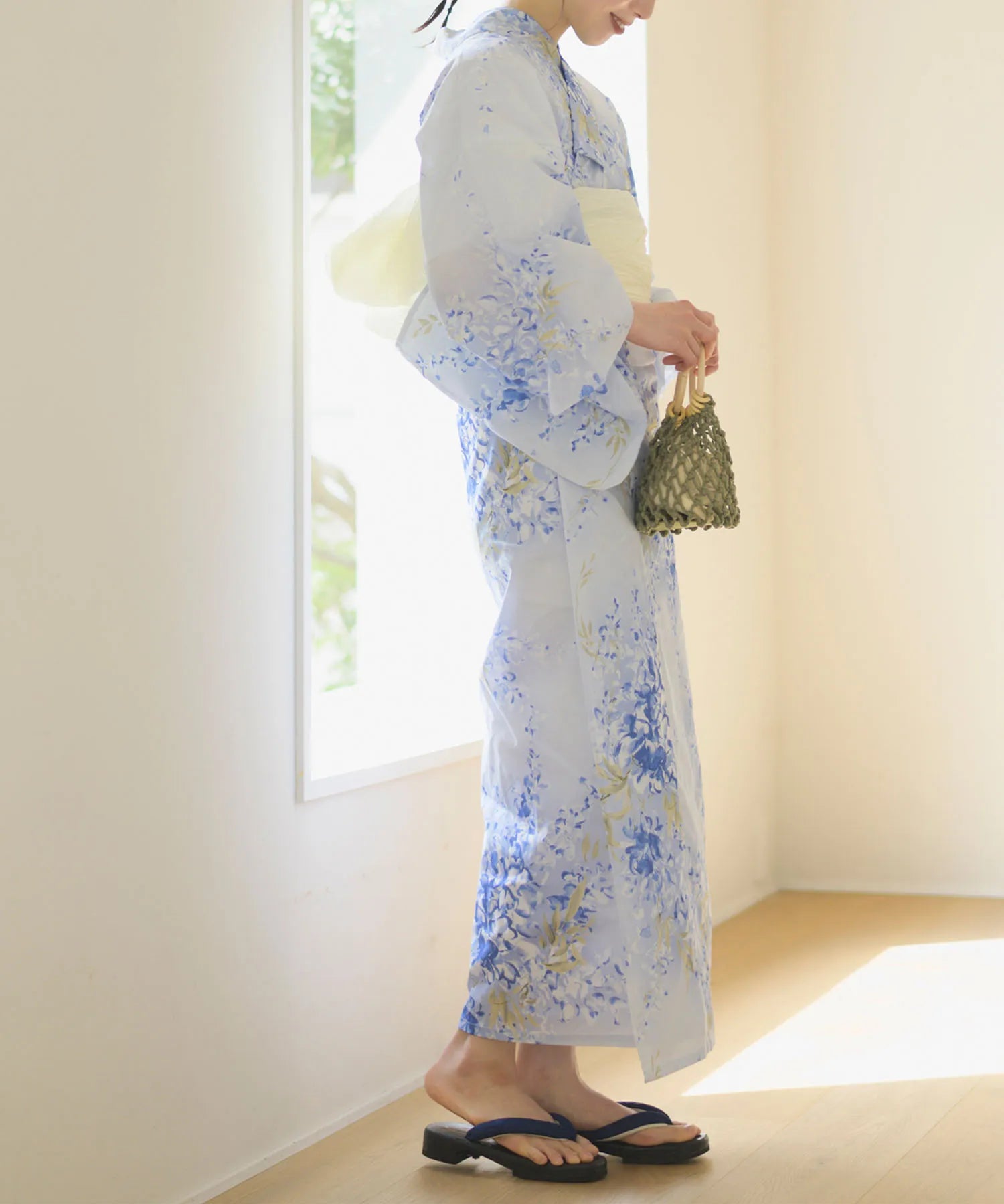 夏花浴衣 藤露の涼風 下駄付き5点セット(浴衣・兵児帯・腰紐×2・下駄)