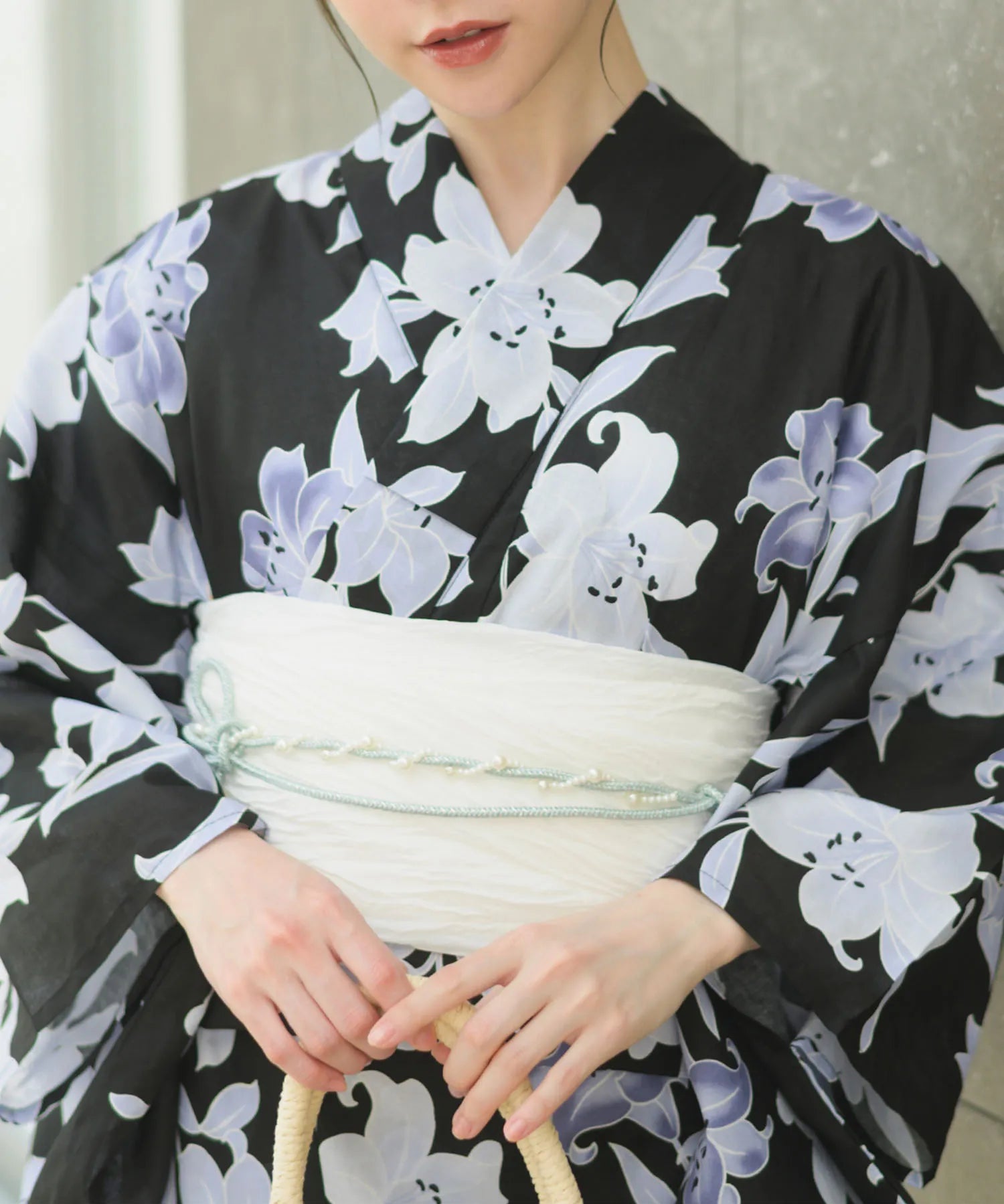 夏花浴衣 月下の百合調べ 4点セット(浴衣・兵児帯・腰紐×2)